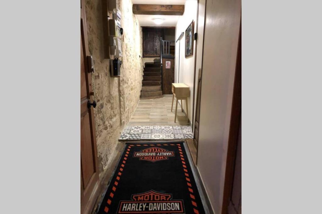 Apartment : « suite Privee Au Pied De La Cathedrale » *