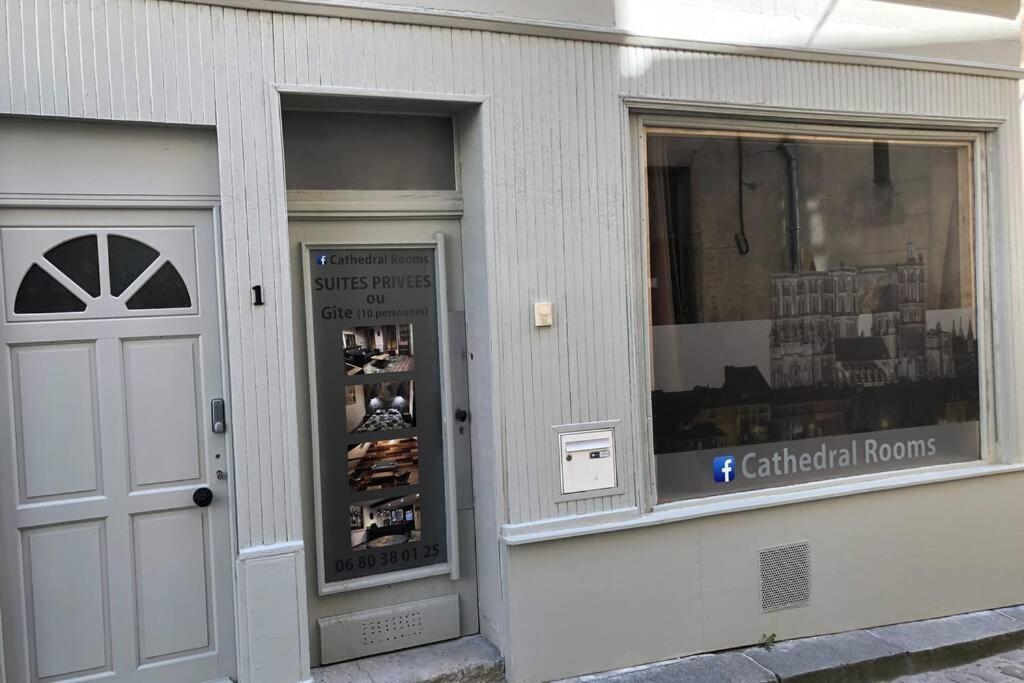 : « suite Privee Au Pied De La Cathedrale »